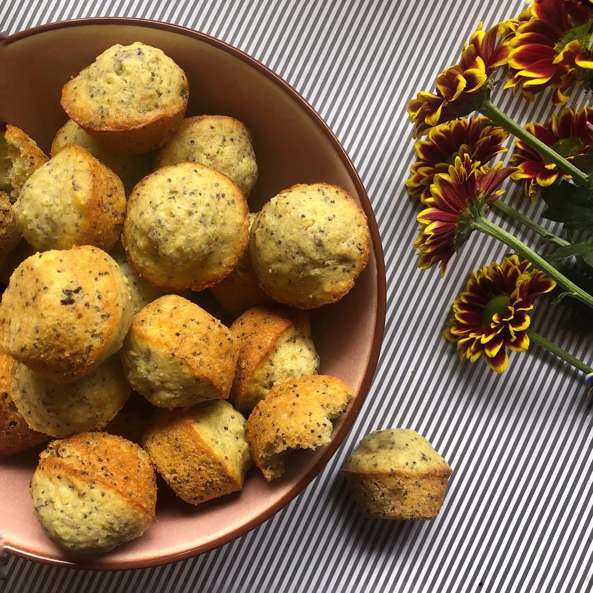 Banana Pistachio Poppyseed Muffins