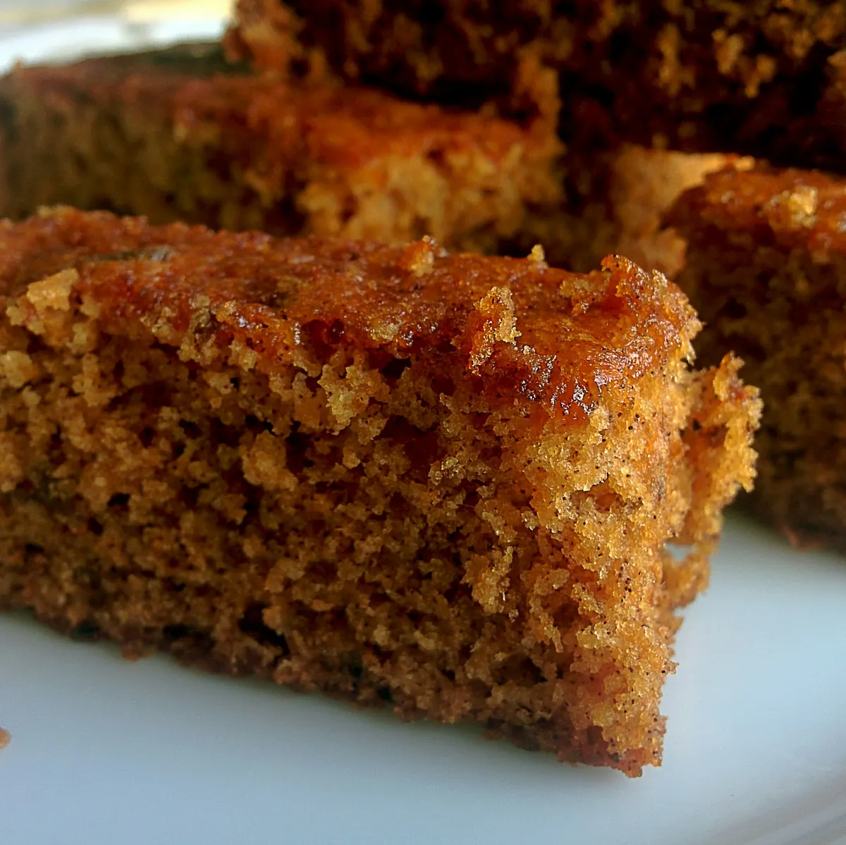 Date cake