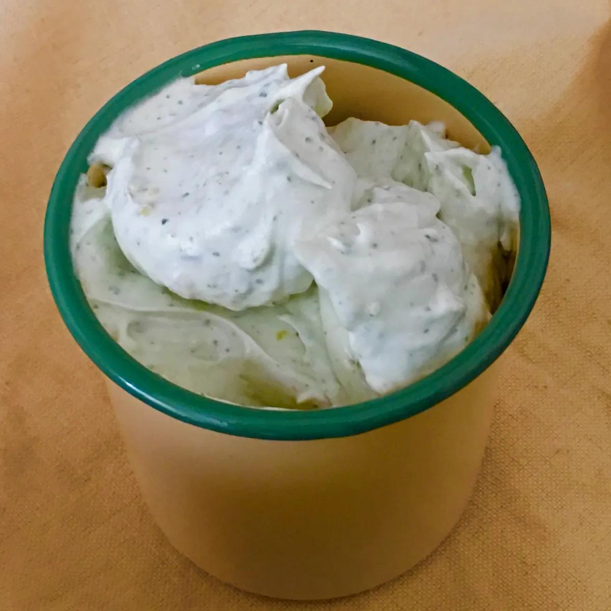 Dehydrated raw mango mint ice cream