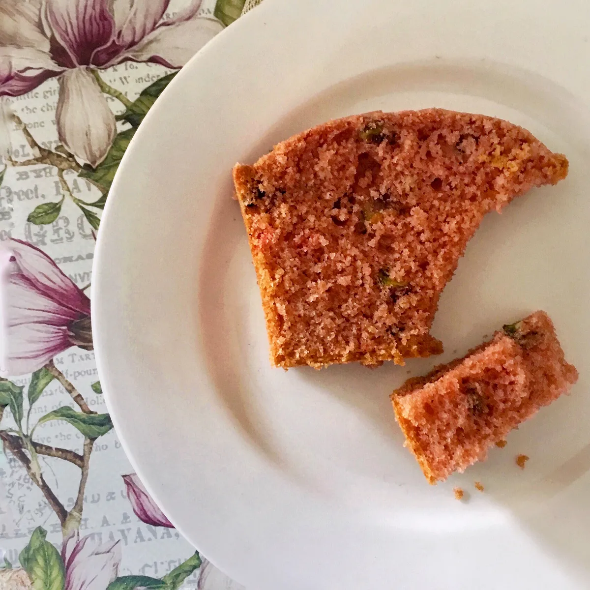 Guava tea cake