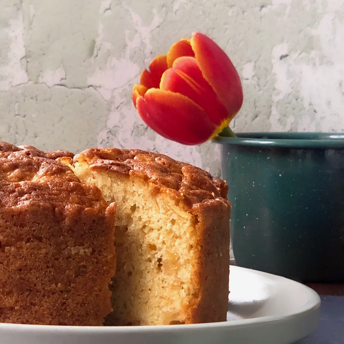 Honey Apple Cake