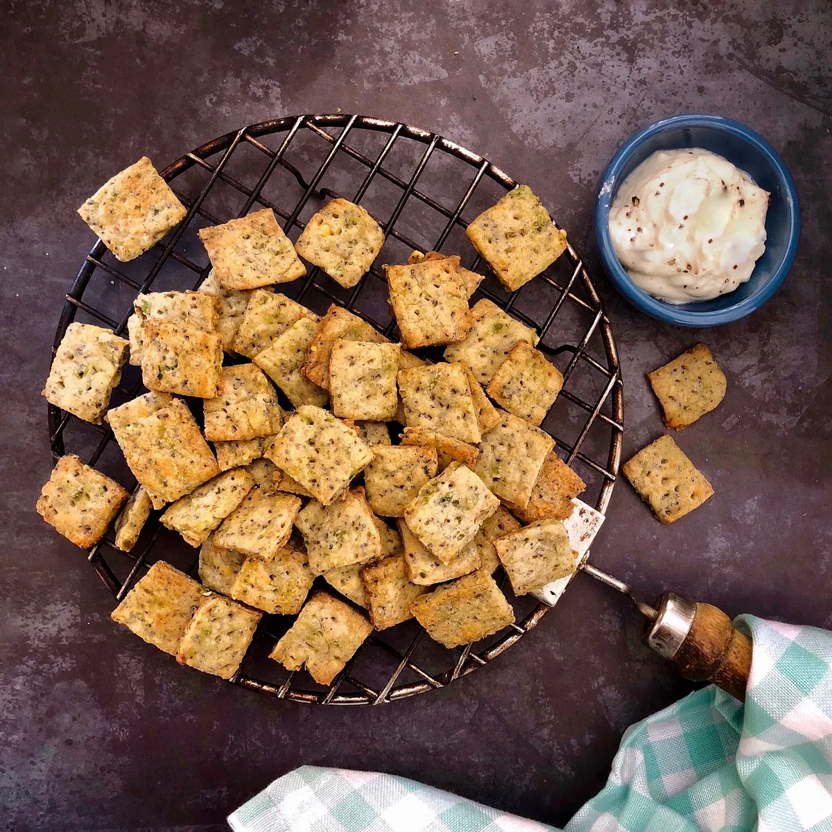 Savoury Poppyseed Crackers
