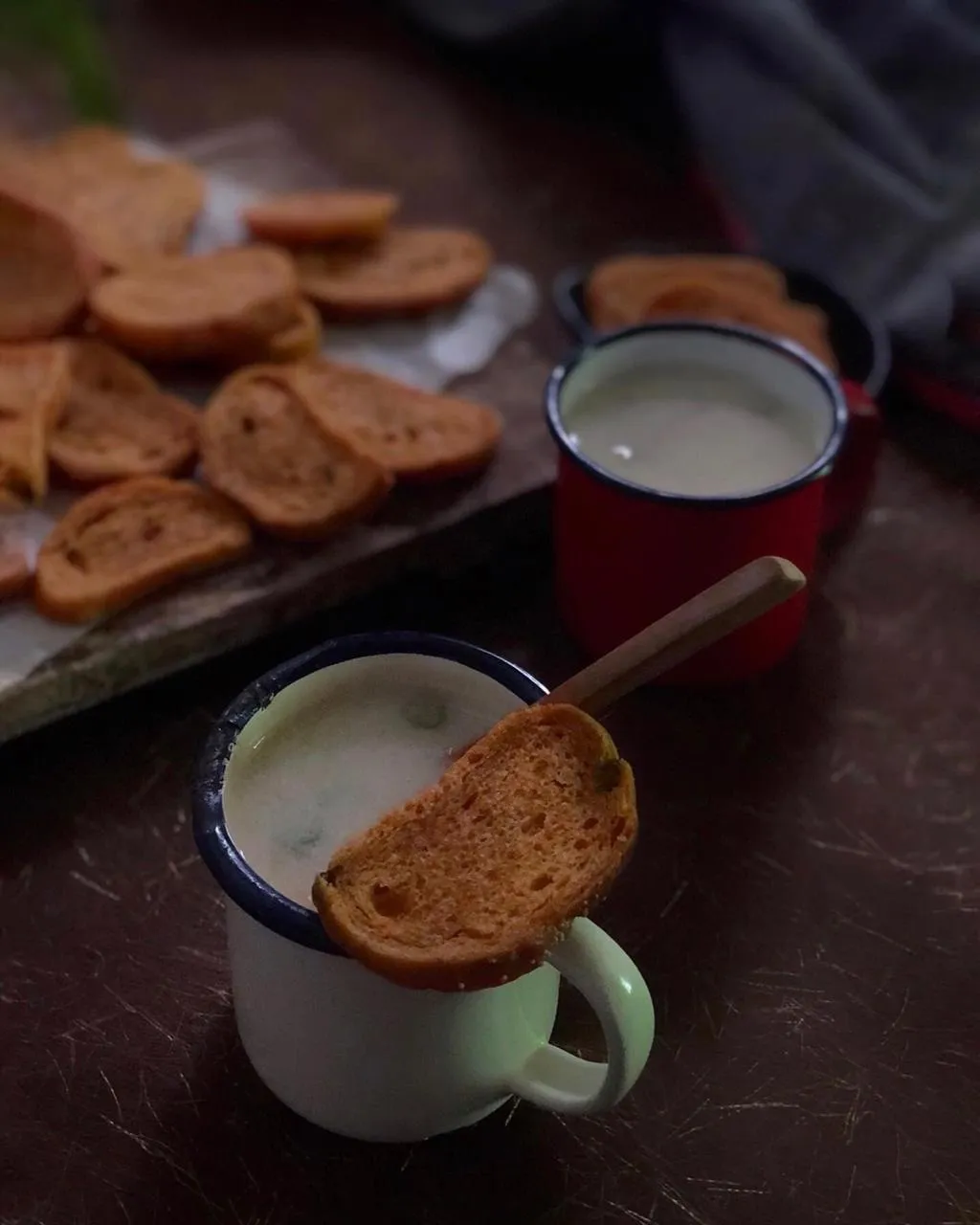 Spicy Garlic Croutons