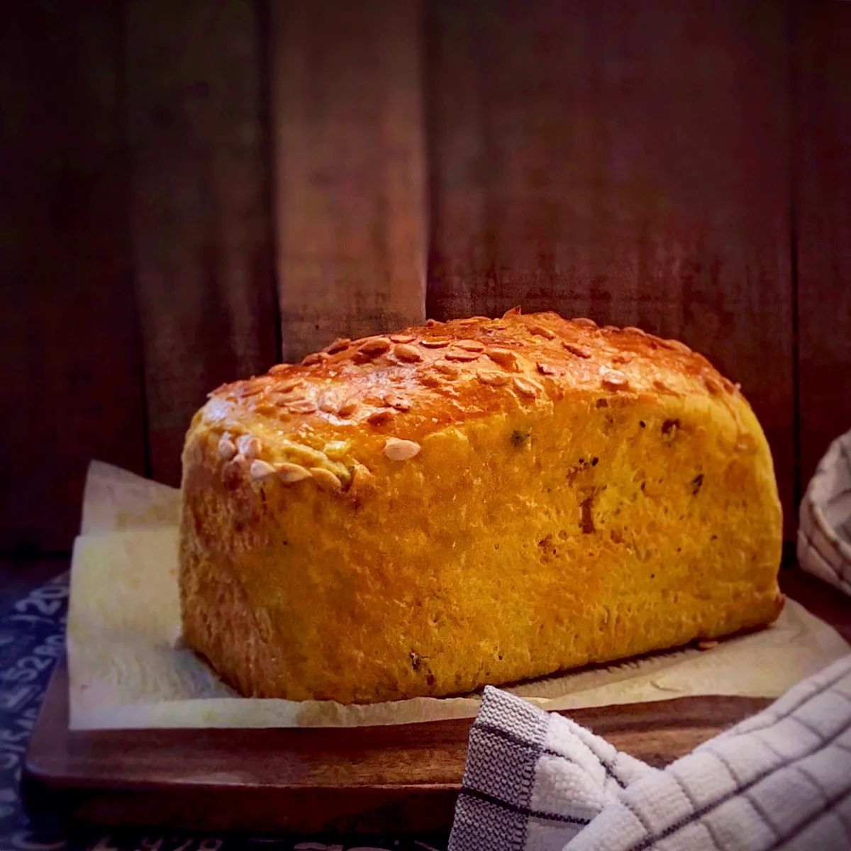 Spicy Turmeric Coconut Bread